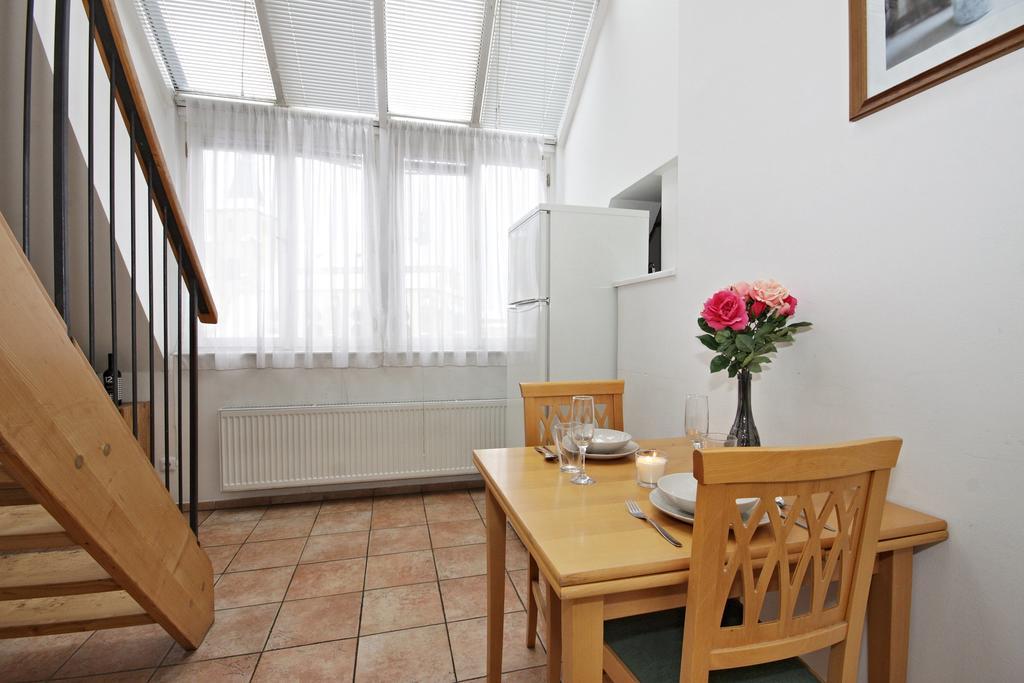 Old Town Residence Praha Bagian luar foto