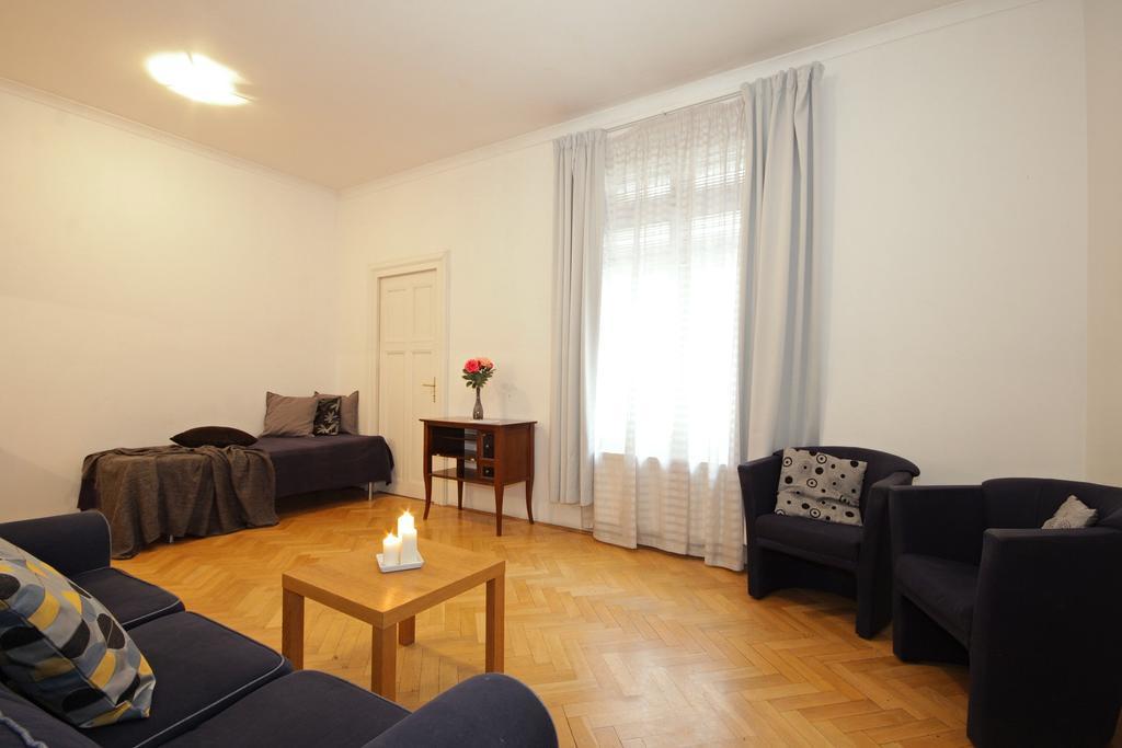 Old Town Residence Praha Bagian luar foto